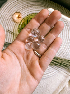 Quartz Mini Spheres Set